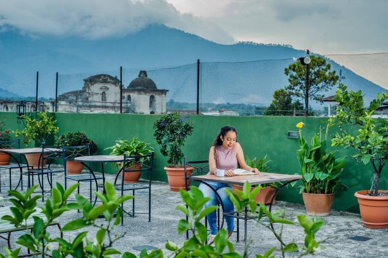 Hotel Panchoy By Ahs Antigua Luaran gambar